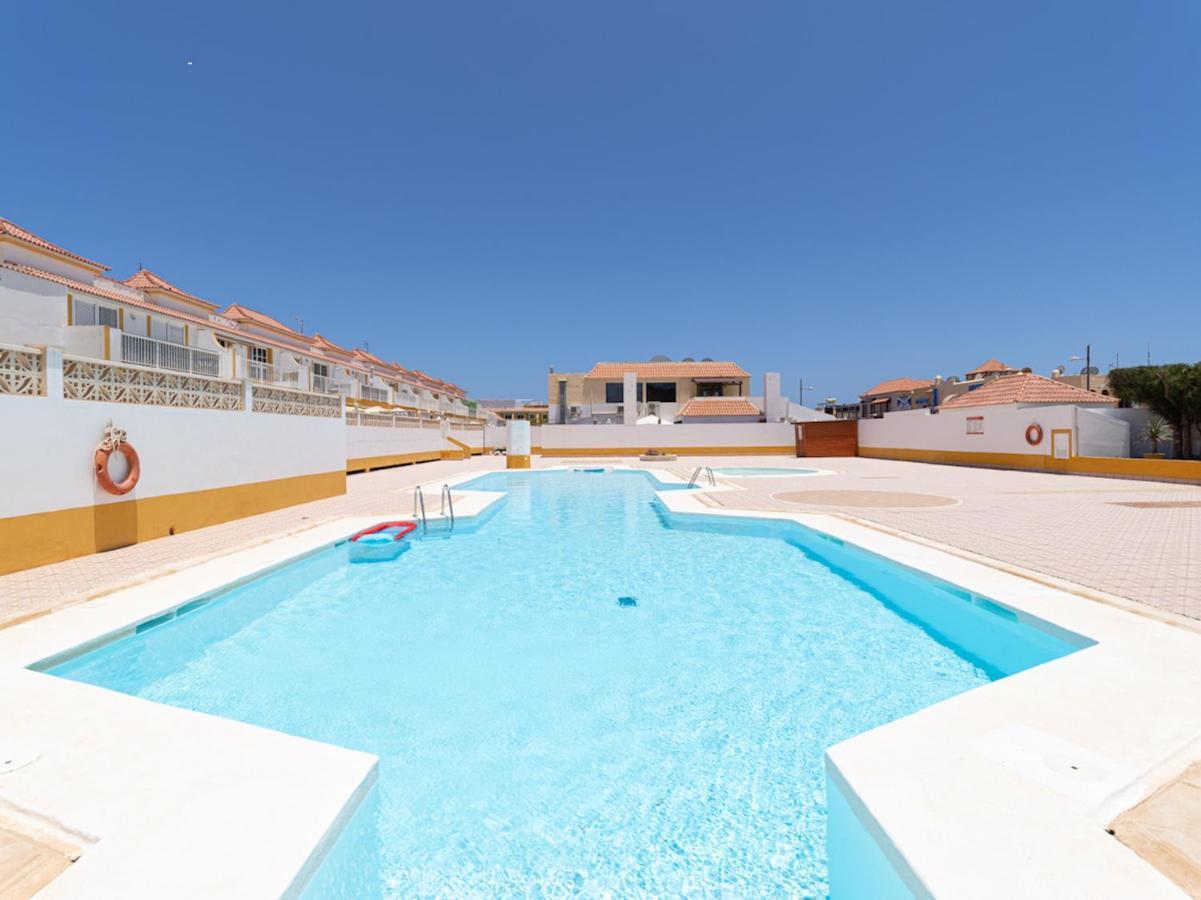 Apartamento En El Castillo Con Piscina Caleta De Fuste Dış mekan fotoğraf
